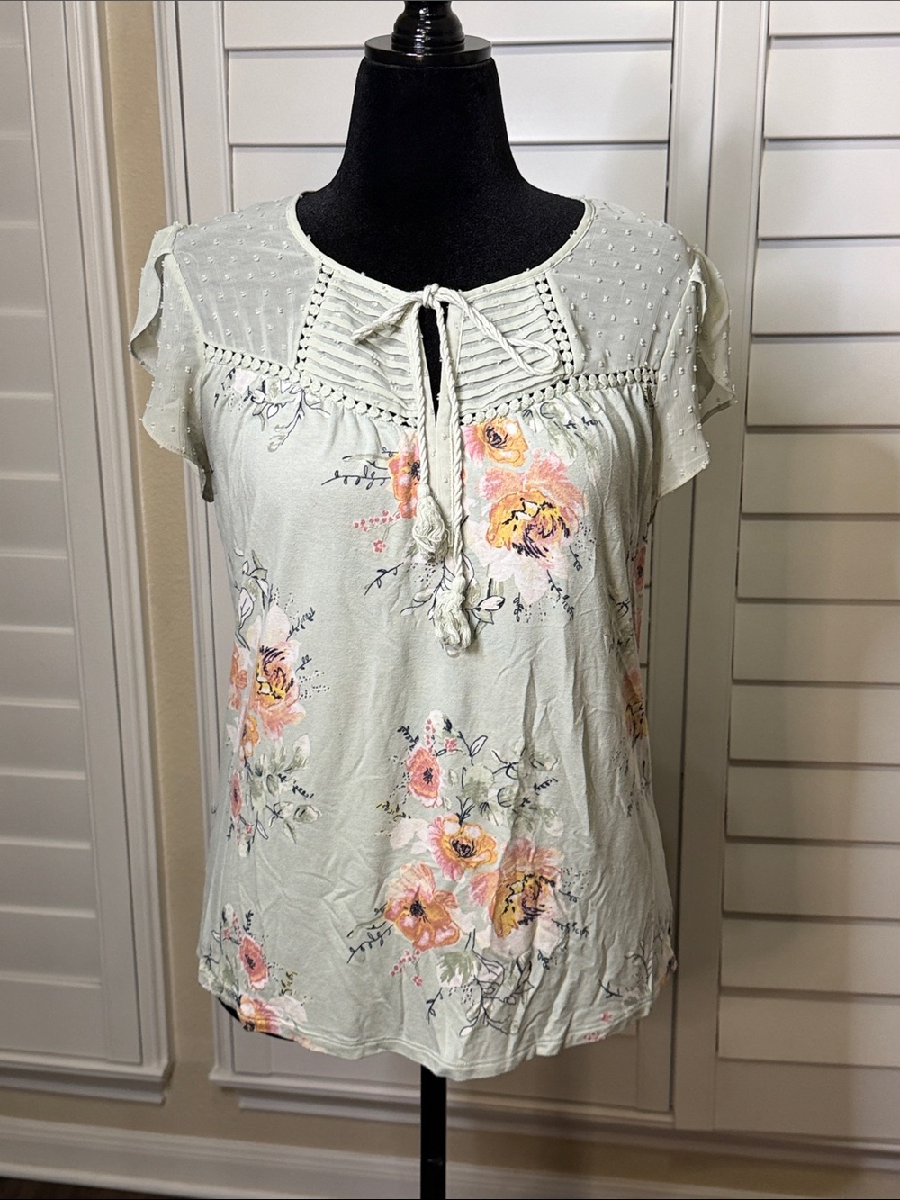 Daniel Rainn Sage Floral Tie-Front Flutter Sleeve Blouse